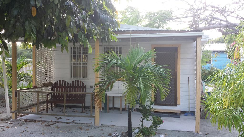 Jaguar Morning Star Hotell Caye Corker Eksteriør bilde